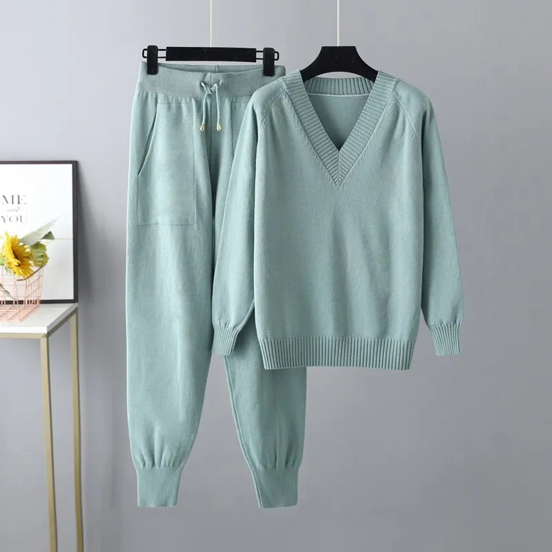 Margot Completo Donna – Maglione & Pantaloni in Maglia Premium, Stile Chic & Comfort Elegante