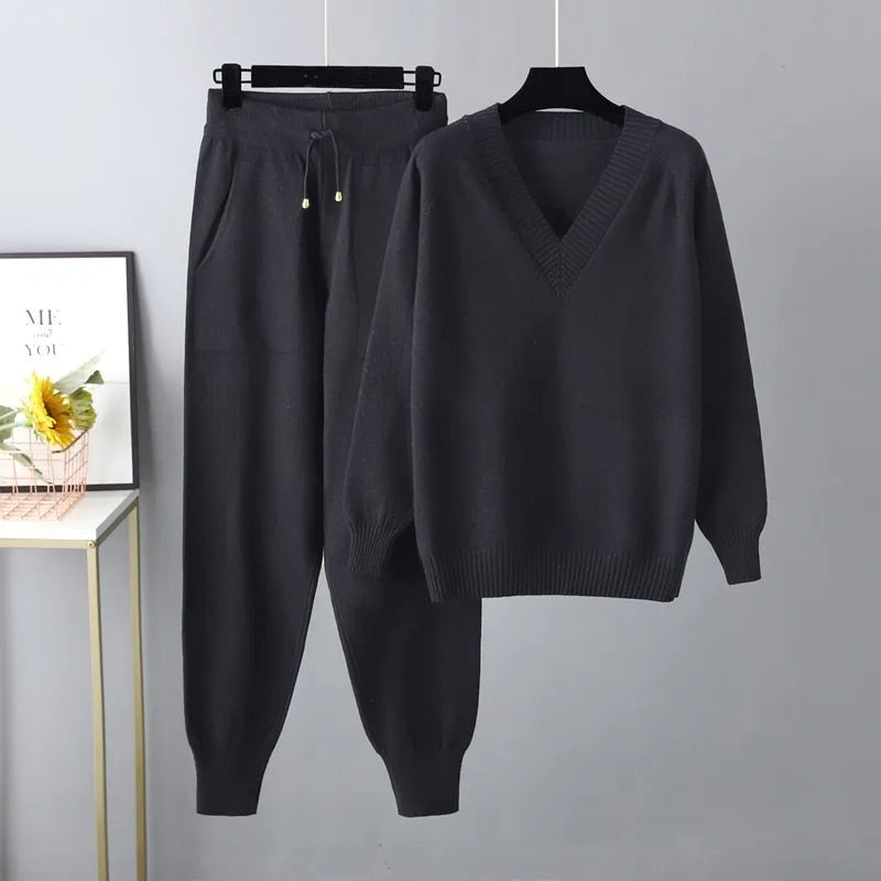 Margot Completo Donna – Maglione & Pantaloni in Maglia Premium, Stile Chic & Comfort Elegante