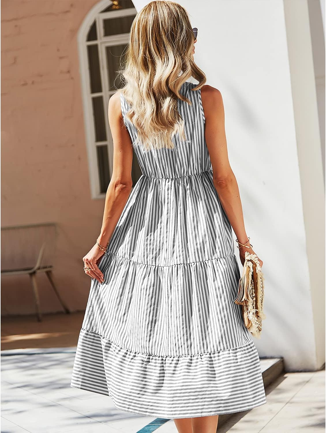 Claire midi blousejurk voor dames – mouwloze gestreepte jurk met V-hals en knopen, elegant