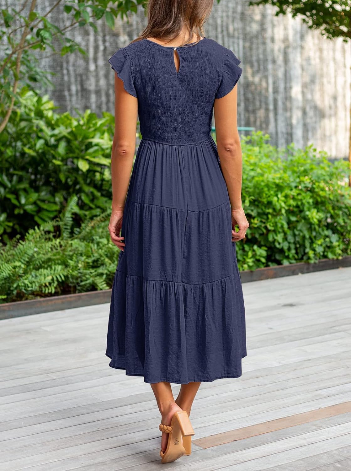 Midi šaty Louise pre ženy – letné šaty so smockovaním, volánovými rukávmi, elegantný áčkový strih