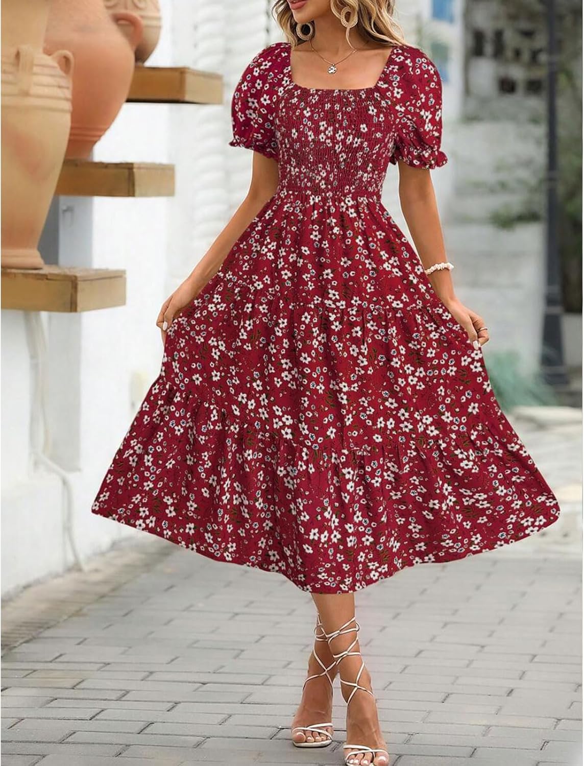 Angeli Damenkleid mit Blumenmuster – Puffärmel, Gebundene Taille, Mini-Schnitt Schick im Sommer