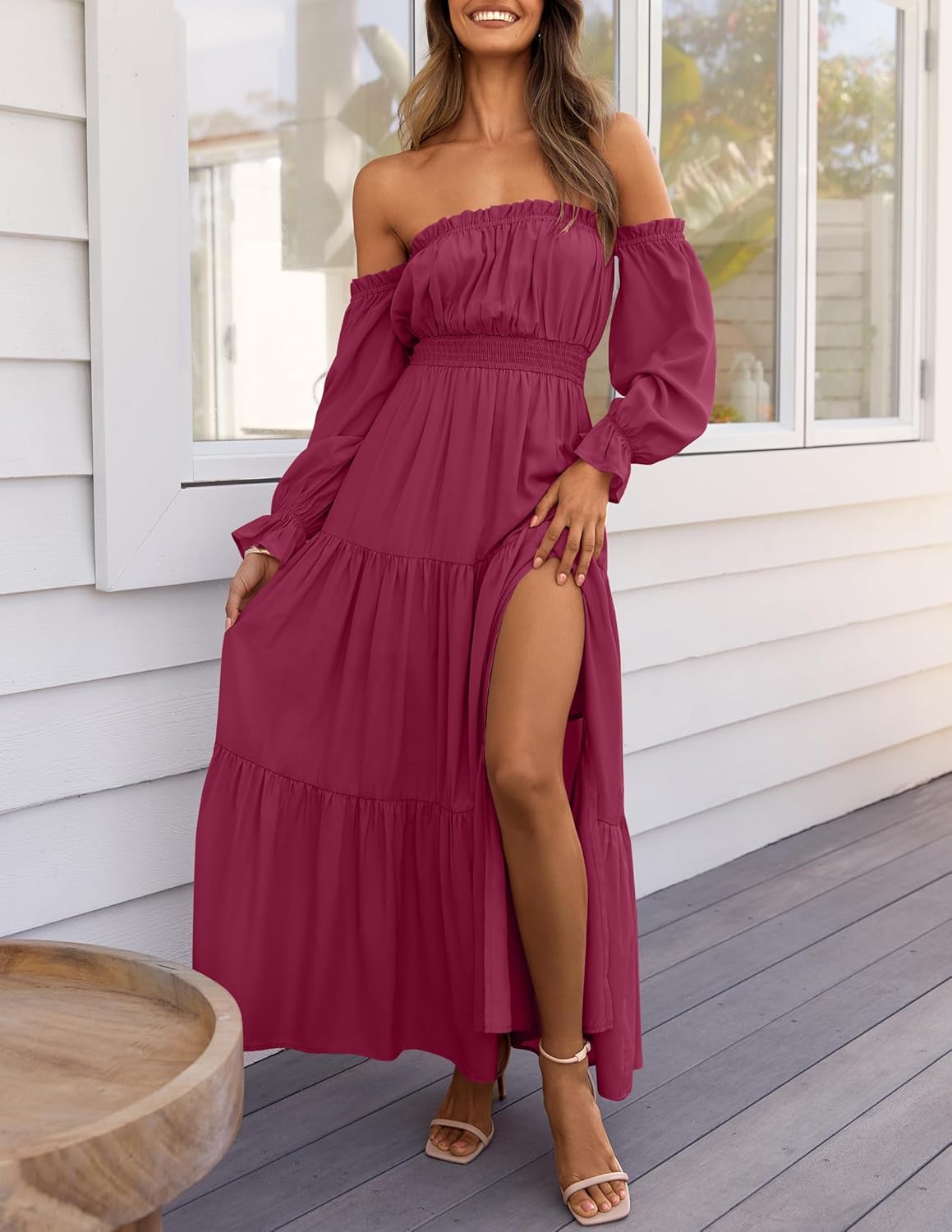Sophie Maxikleid Damen – Boho-Kleid mit schulterfreiem Schnitt, Schlitz und geraffter Taille
