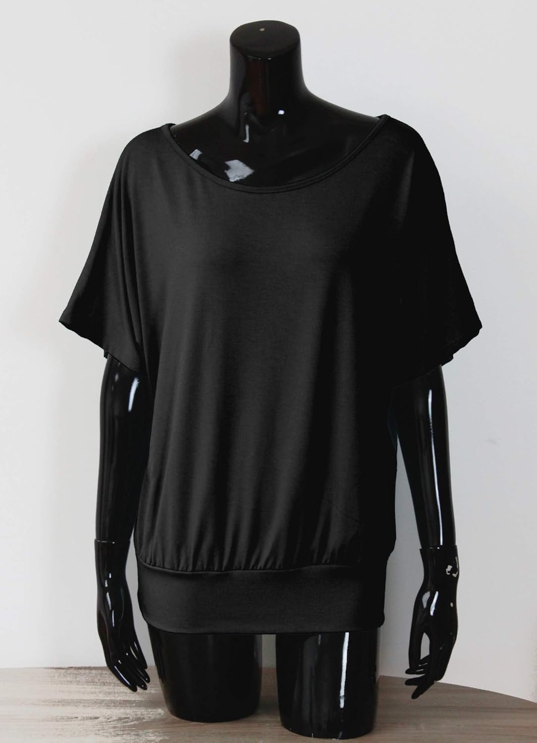 Tyronia T-shirt til kvinder oversize – flagermusærmer, strækbar viskose lavet i Italien