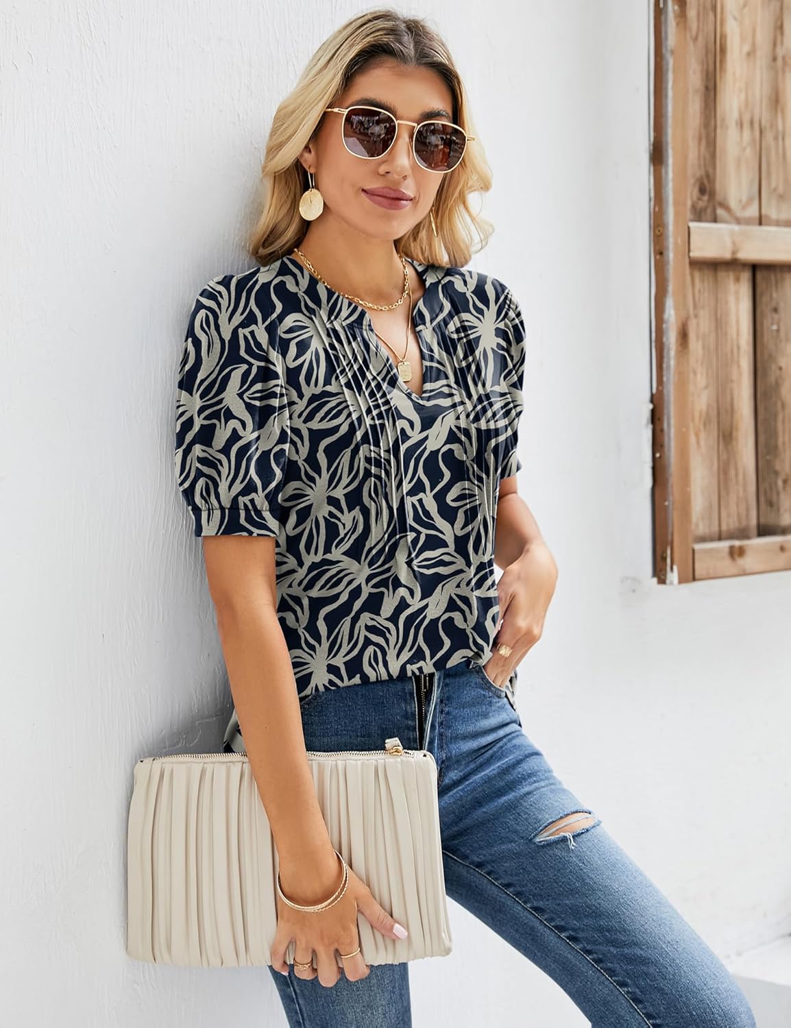 Sofía Haut Femme Cuello V – Camiseta Fluida Estampada Floral con Mangas Abullonadas y Detalles Plisados