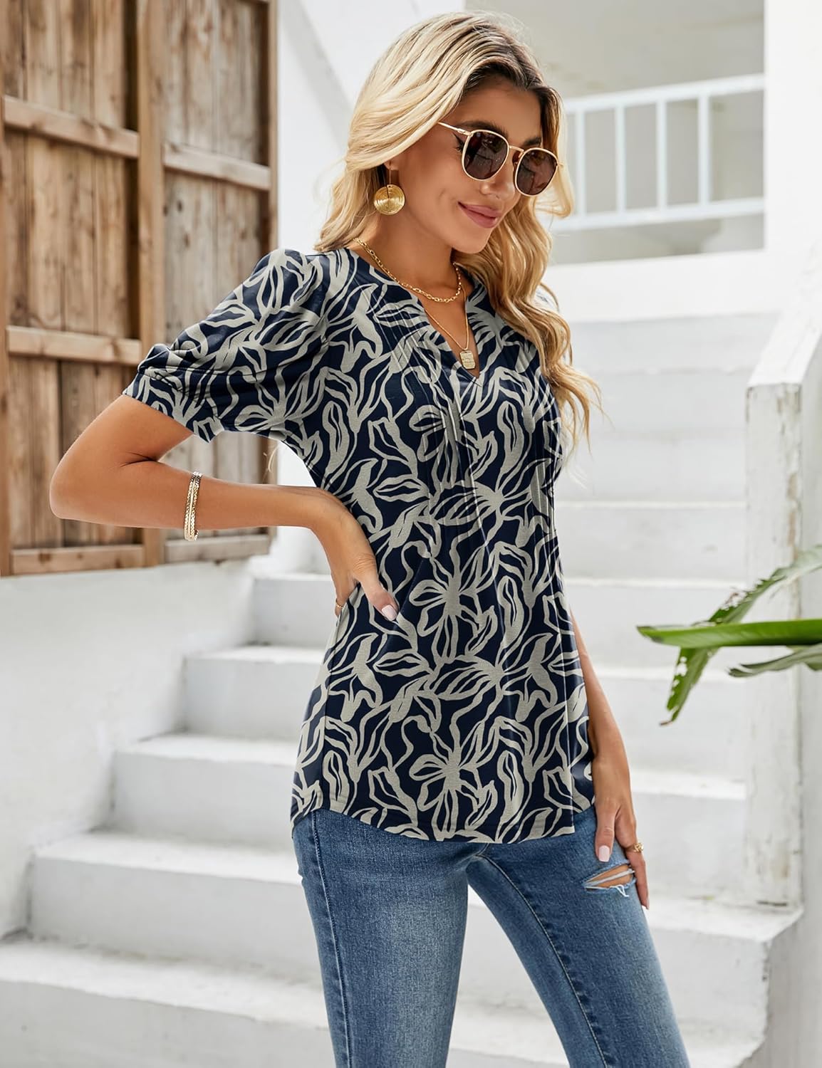 Sofía Haut Femme Cuello V – Camiseta Fluida Estampada Floral con Mangas Abullonadas y Detalles Plisados