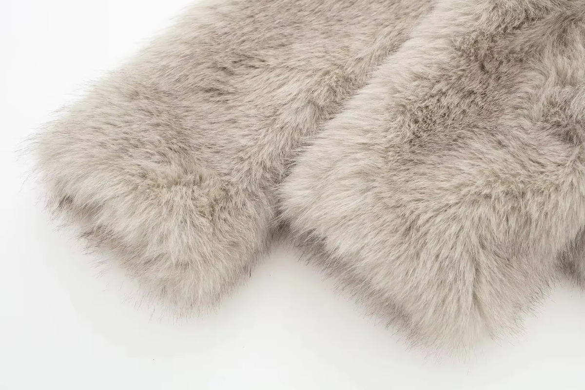 Liliana Manteau Luxe Femme – Faux Fur Coat Ultra-Doux au Style Élégant pour l’Hiver