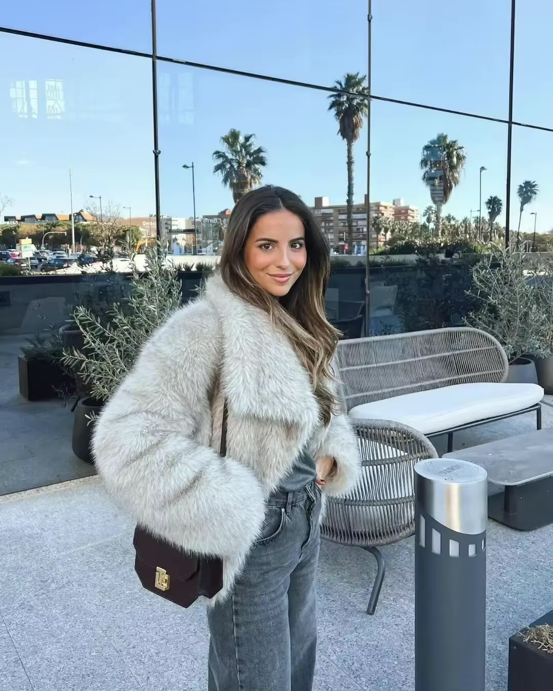 Liliana Manteau Luxe Femme – Faux Fur Coat Ultra-Doux au Style Élégant pour l’Hiver