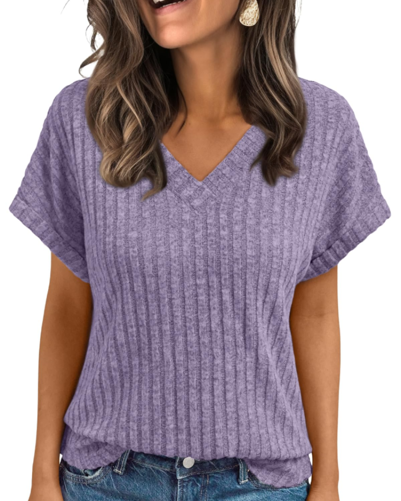 Orla Top Femme – Elegant V-halsbluse med korte ærmer, afslappet og chic løs pasform