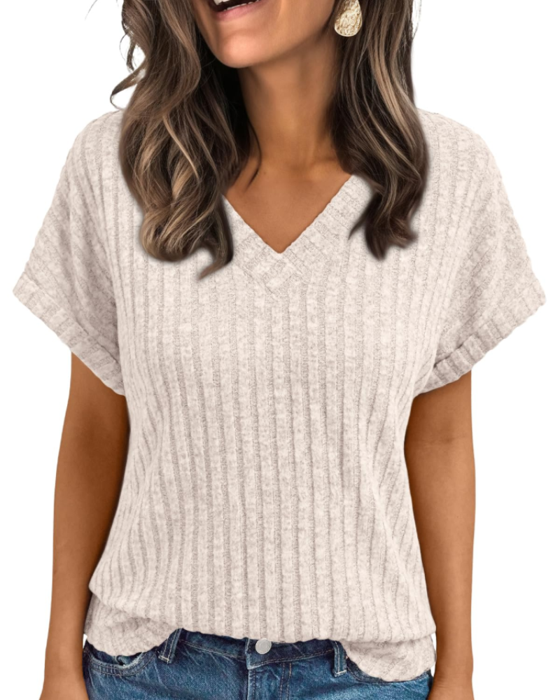Orla Top Femme – Elegant V-halsbluse med korte ærmer, afslappet og chic løs pasform