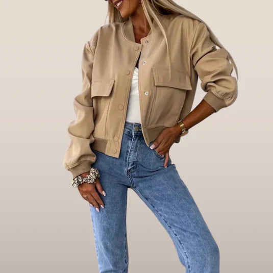 Paula bunda bomber dámská – krátký styl s klopovými kapsami a módním městským vzhledem