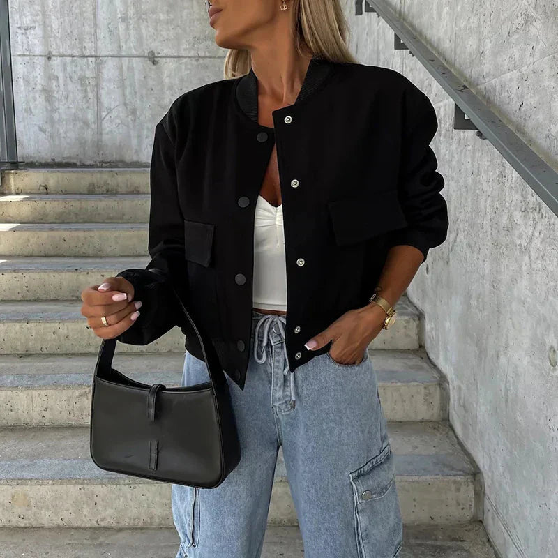 Paula bunda bomber dámská – krátký styl s klopovými kapsami a módním městským vzhledem