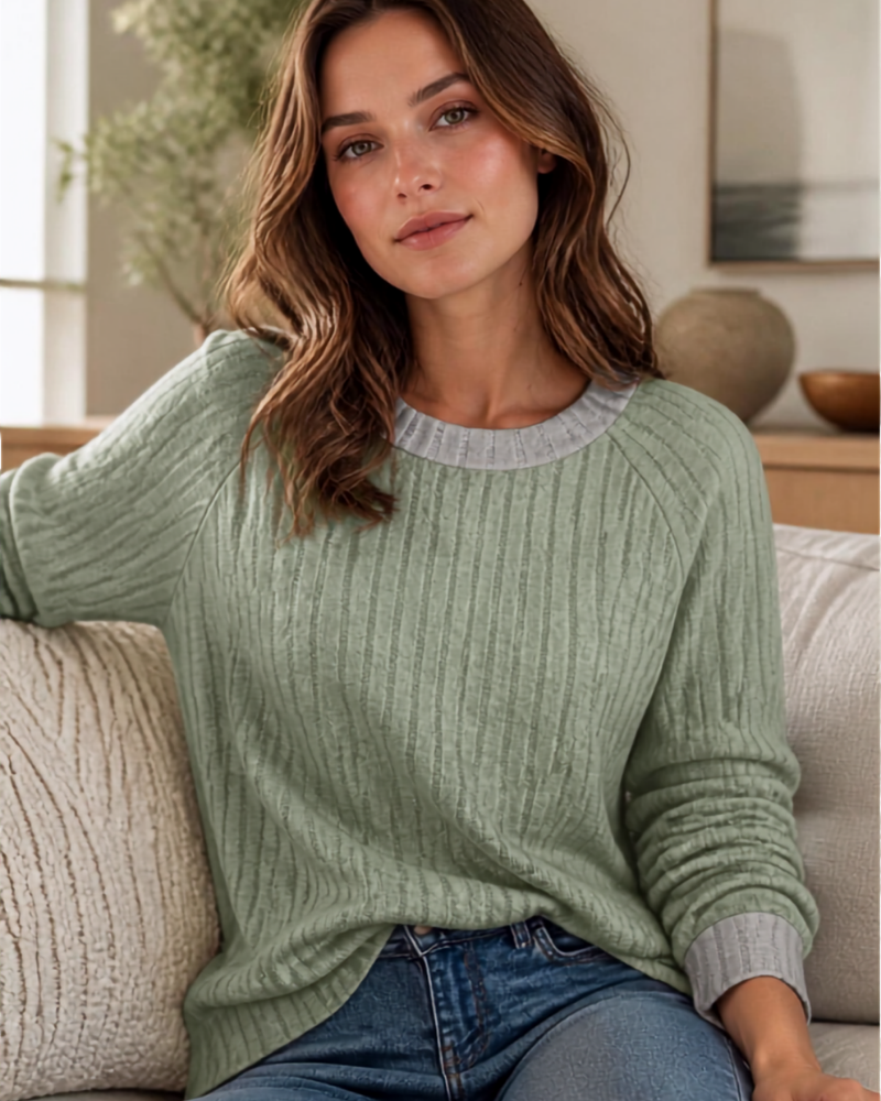 Linnea Lightweight Women's Sweater – Crew Neck, Relaxed Fit & Contrast Details