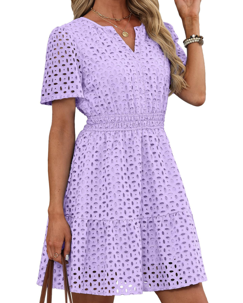 Robe Hedwig Mulher – Decote em V com Renda Bordada, Mangas Curtas e Corte Mini Cintura Alta Verão