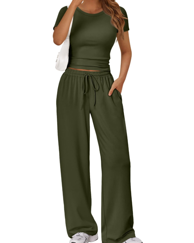 Sienna Women's Summer Set – Ruched Top & Wide-Leg Pants with Pockets