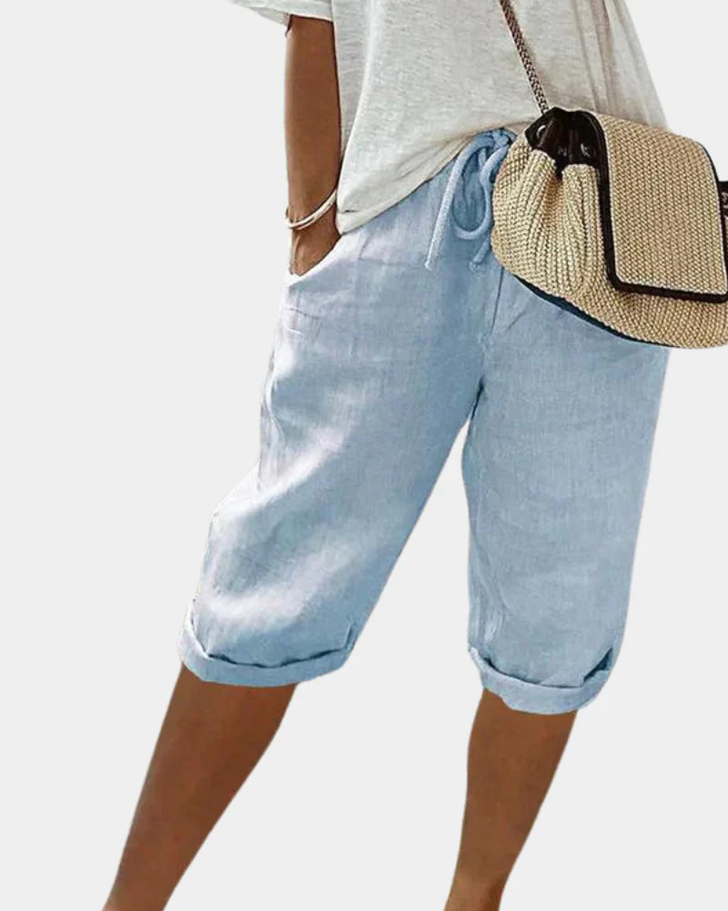 Ainsley Short Femme – Krótkie, swobodne spodenki z elastycznym pasem, lekkie, oddychające, z praktycznymi kieszeniami
