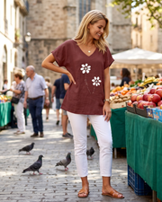 Γυναικείο T-Shirt Daisy Καλοκαίρι – Ζωντανό Ροζ V Λαιμόκοψη με Εκτύπωση Μαργαρίτες