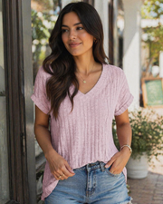 Orla Top Femme – Elegant V-halsbluse med korte ærmer, afslappet og chic løs pasform