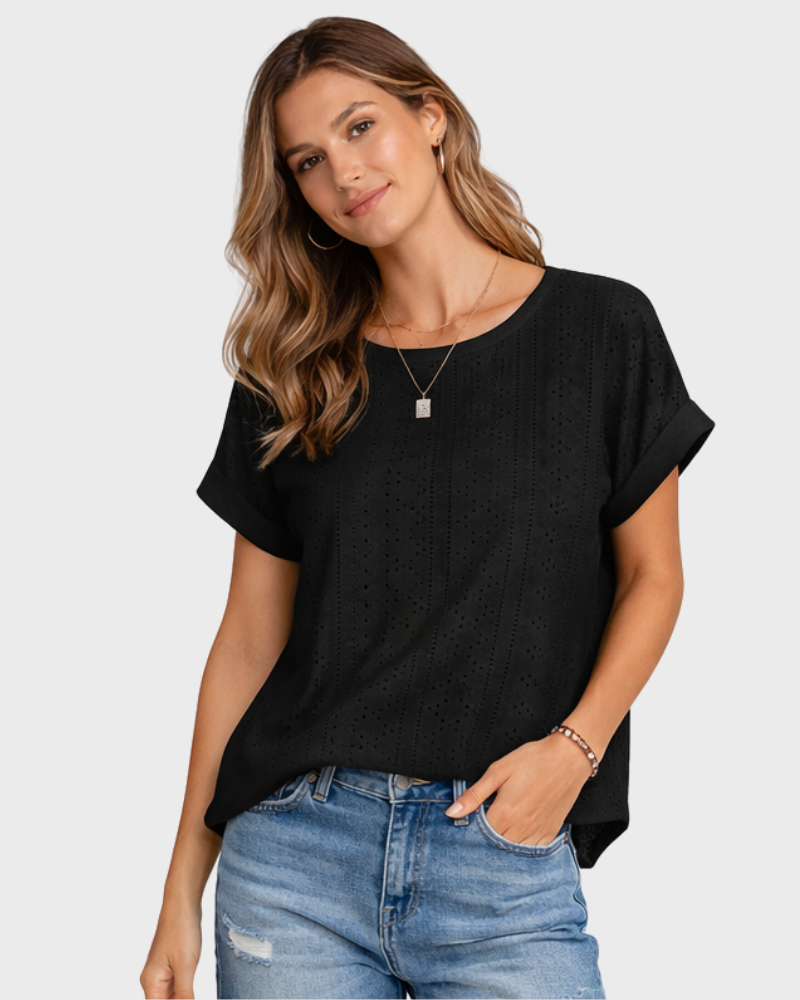 T-shirt Irenea Mulher – Corte Largo, Gola Redonda e Detalhe Elegante Vazado