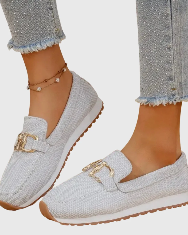 Μοκασίνια Yvette Γυναικεία – Loafers από Αεριζόμενο Δίχτυ με Μεταλλική Λεπτομέρεια για Φόρεμα