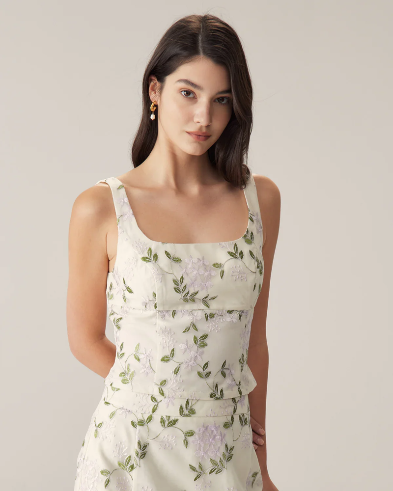 Ženski top Lison – bež cvjetni uski elegantni ljetni top bez rukava