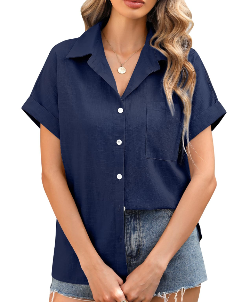 Ainsley Camisa de mujer de algodón – Cuello de pico abotonado, mangas cortas, corte holgado con bolsillo