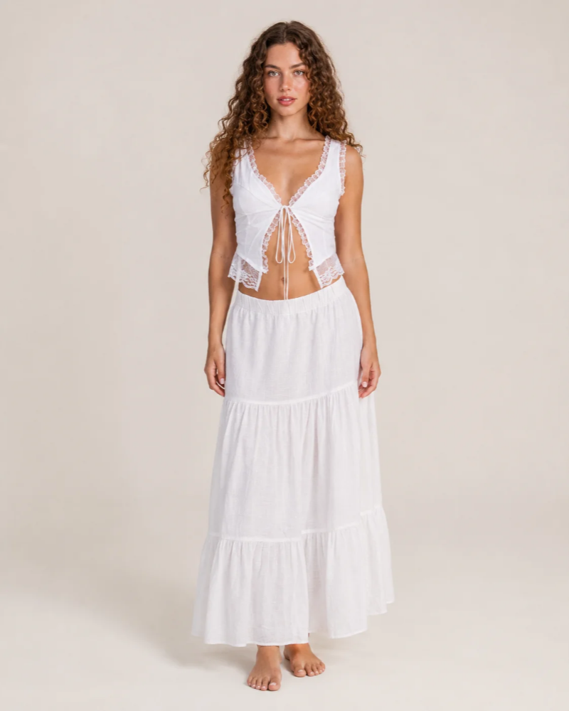 Willow Top Court Femme – Krótki top z białej koronki z regulowanymi sznurowaniami i otwartym przodem