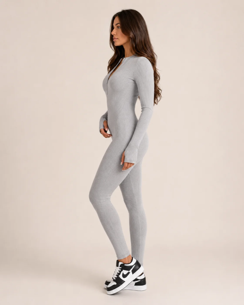 Peyton Women's Sports Jumpsuit – Seamless Long-Sleeve Jumpsuit with Zipper