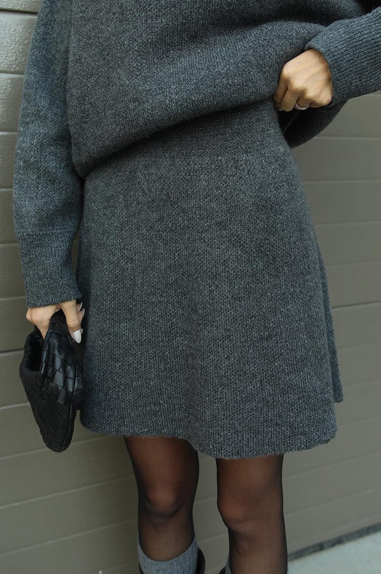 Lucie Ženski Set – Mekani Jesenski Set od Udobne i Elegantne Vune