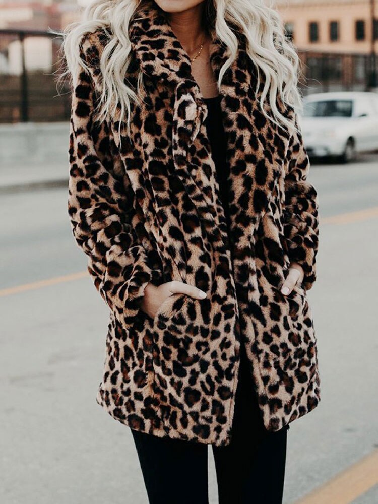 Fresia Chaqueta Invierno Mujer – Estampado Leopardo, Cuello Oversize y Forro Caliente